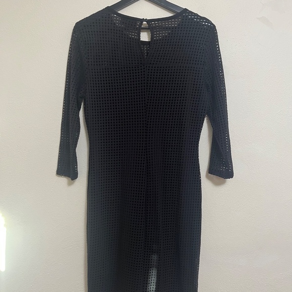 Black Dress - Picture 8 of 10